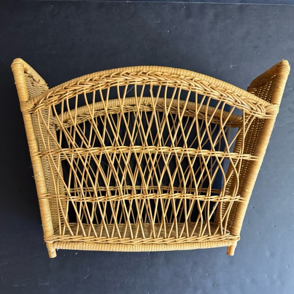 Vintage Handmade tan Bohemian delicate wicker magazine holder.